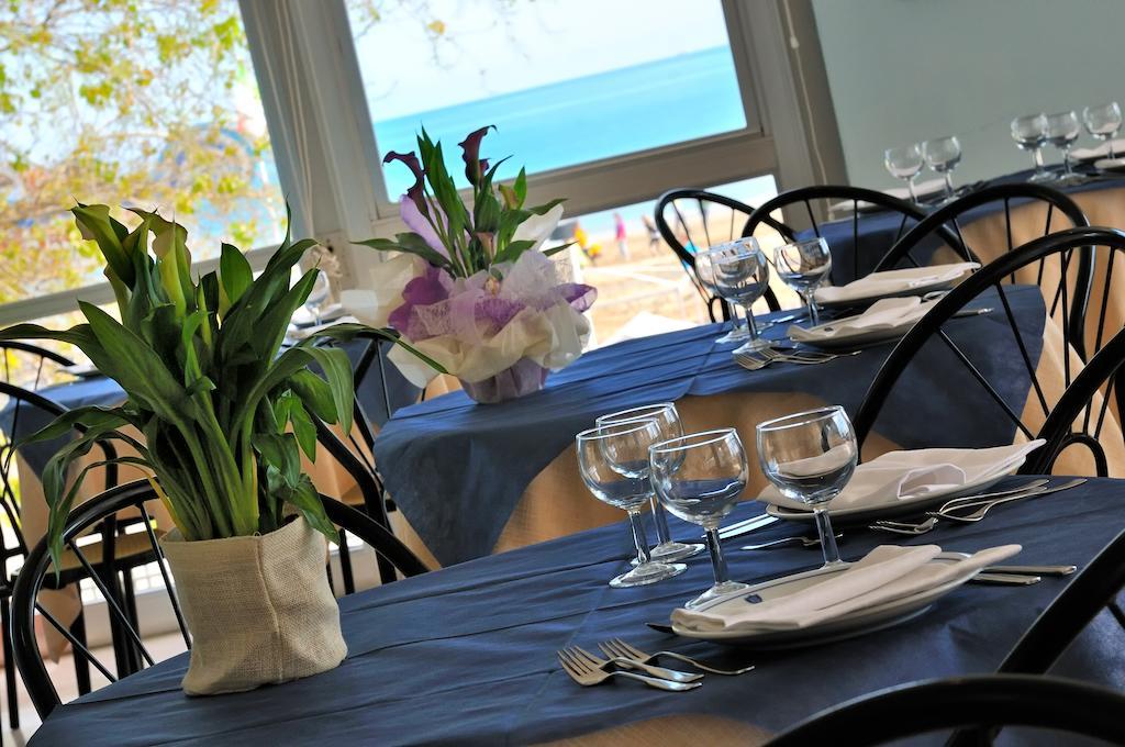 Hotel Diplomatic Riccione Kültér fotó