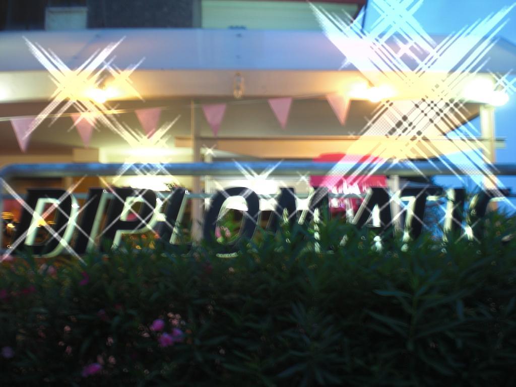 Hotel Diplomatic Riccione Kültér fotó
